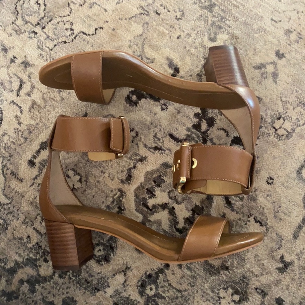 Michael Kors size 6.5